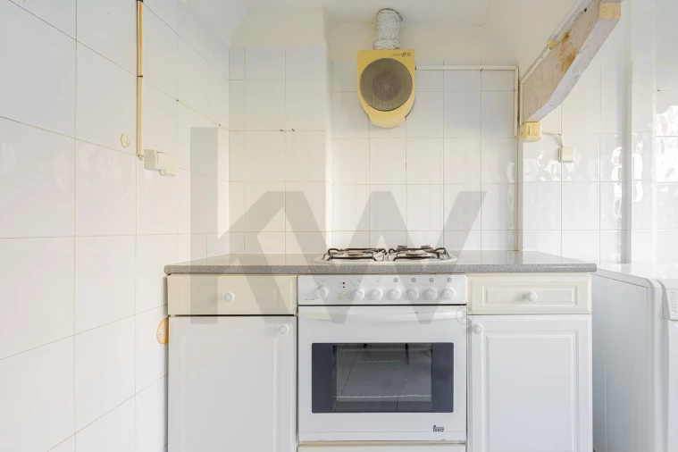 Apartamento T1 para Venda em Penha de França Foto 4