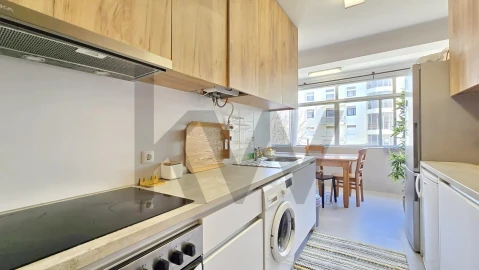 Quarto para Arrendamento em Requeixo, Nossa Senhora de Fátima e Nariz
