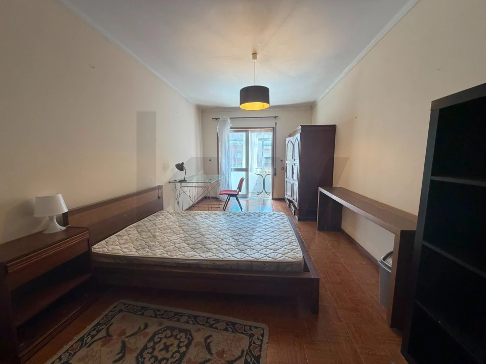 Quarto para Arrendamento em Requeixo, Nossa Senhora de Fátima e Nariz Foto 10