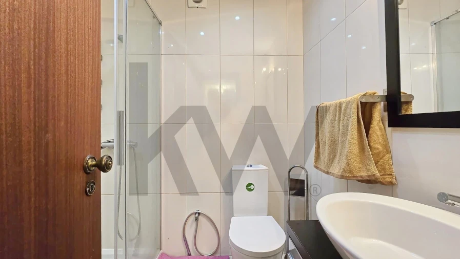 Quarto para Arrendamento em Requeixo, Nossa Senhora de Fátima e Nariz Foto 5