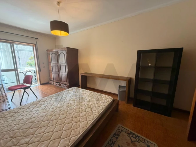 Quarto para Arrendamento em Requeixo, Nossa Senhora de Fátima e Nariz Foto 11