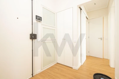Apartamento T3 para Arrendamento em Benfica
