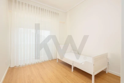 Apartamento T3 para Arrendamento em Benfica