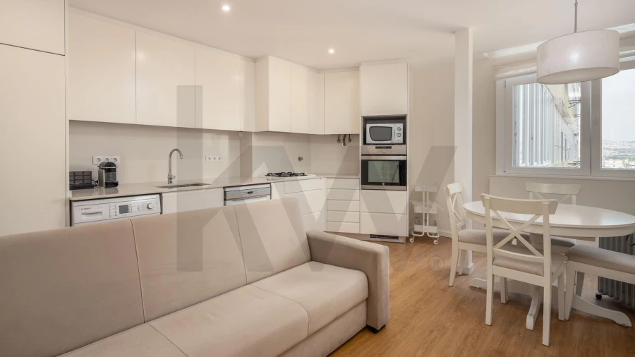 Apartamento T3 para Arrendamento em Benfica