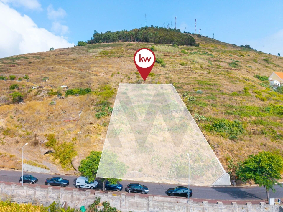 Terreno para Venda em Caniço Foto 4
