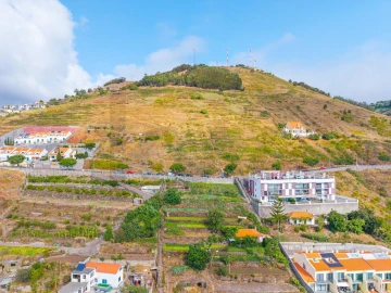 Terreno para Venda em Caniço