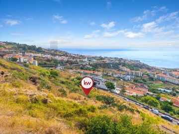 Terreno para Venda em Caniço