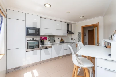 Apartamento T2 para Venda em Venteira