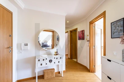 Apartamento T2 para Venda em Venteira