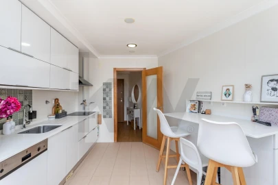 Apartamento T2 para Venda em Venteira