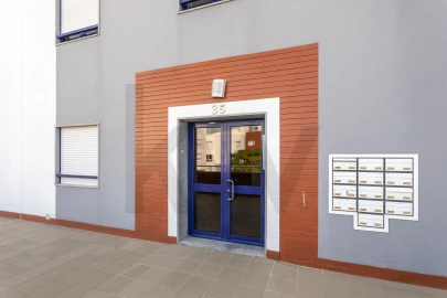 Apartamento T2 para Venda em Venteira