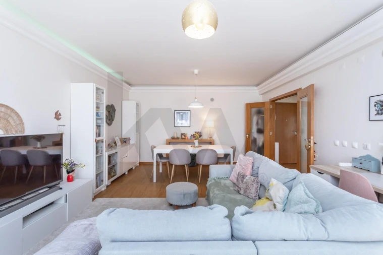 Apartamento T2 para Venda em Venteira Foto 16