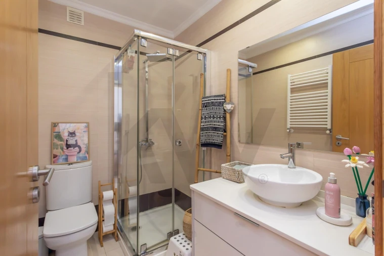 Apartamento T2 para Venda em Venteira Foto 27