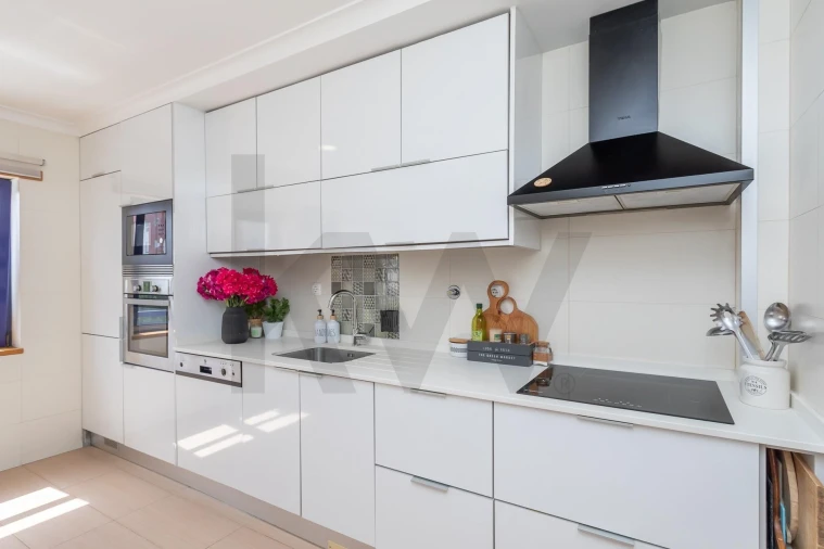 Apartamento T2 para Venda em Venteira Foto 5