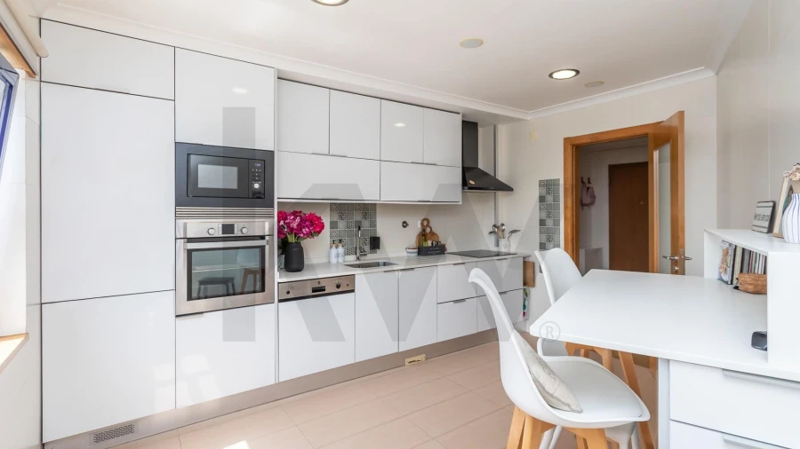 Apartamento T2 para Venda em Venteira