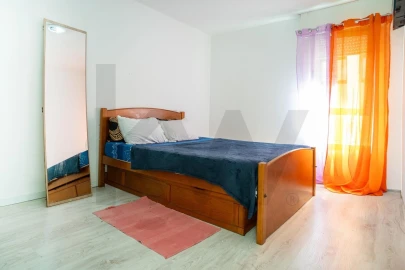 Apartamento T3 para Venda em Corroios