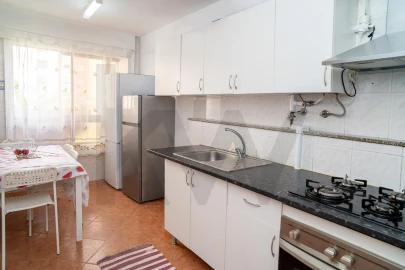 Apartamento T3 para Venda em Corroios