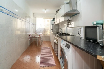 Apartamento T3 para Venda em Corroios