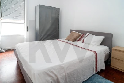 Apartamento T3 para Venda em Corroios