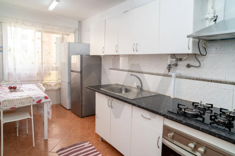 Apartamento T3 para Venda em Corroios Foto 11