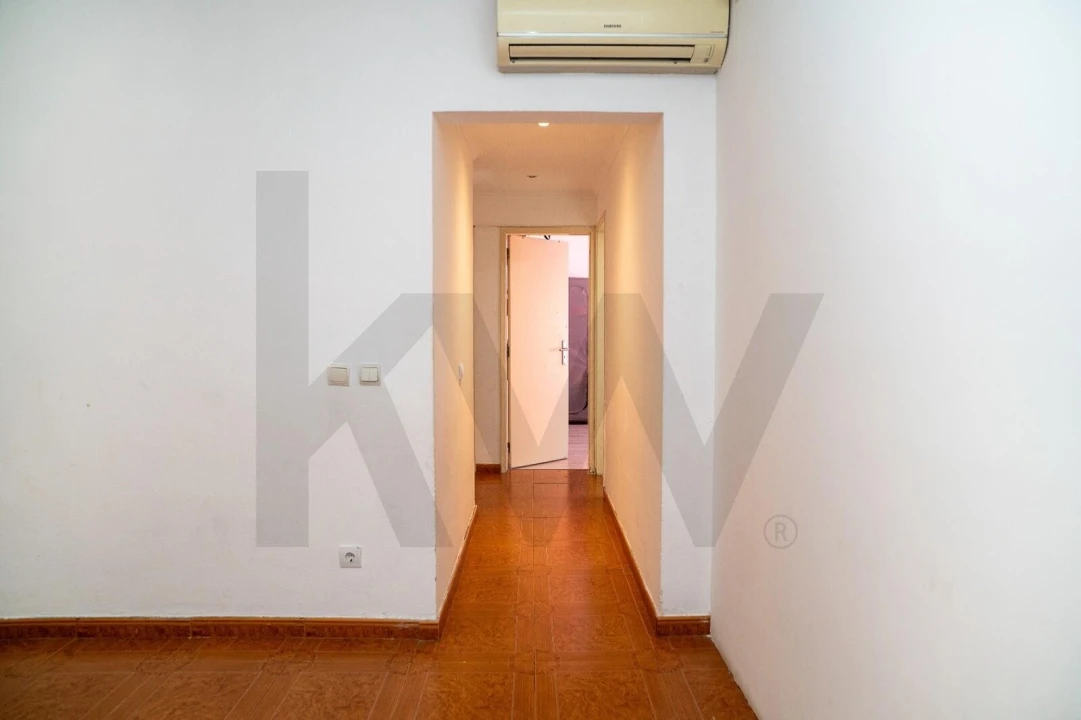 Apartamento T3 para Venda em Corroios Foto 9