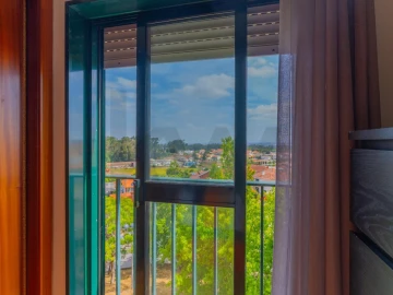 Apartamento T1 para Venda em Eixo e Eirol