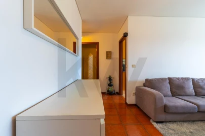 Apartamento T1 para Venda em Eixo e Eirol