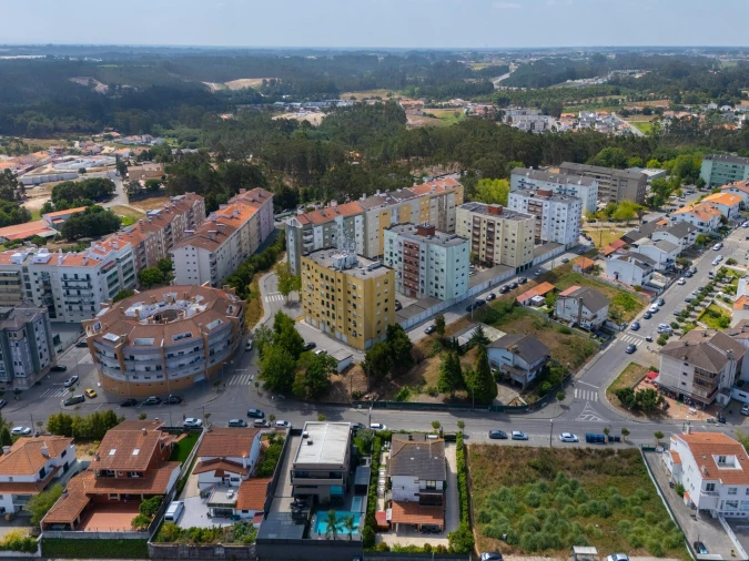 Apartamento T1 para Venda em Eixo e Eirol Foto 34