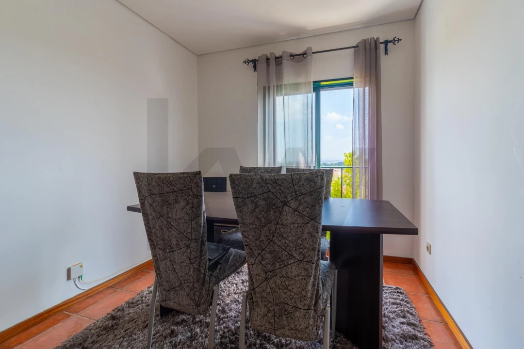 Apartamento T1 para Venda em Eixo e Eirol Foto 10