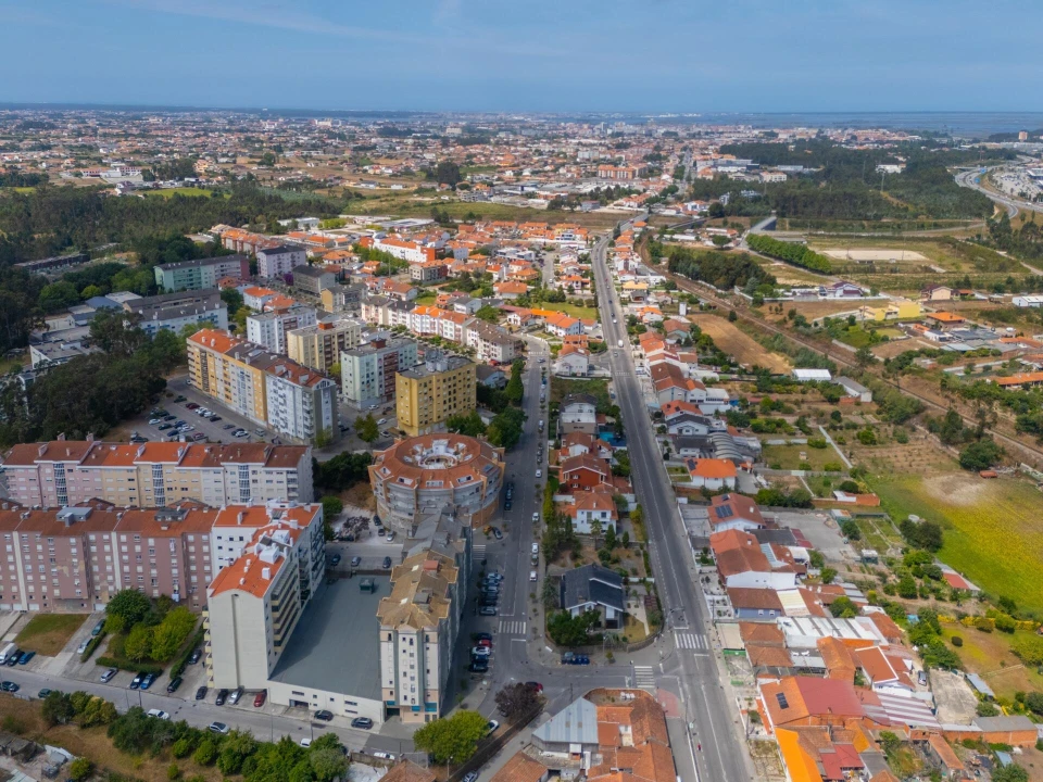 Apartamento T1 para Venda em Eixo e Eirol Foto 30