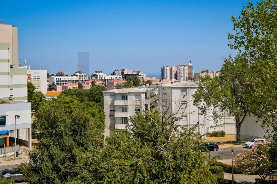 Apartamento T2 para Venda em Olivais Foto 12