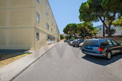 Apartamento T2 para Venda em Olivais