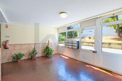 Apartamento T2 para Venda em Olivais