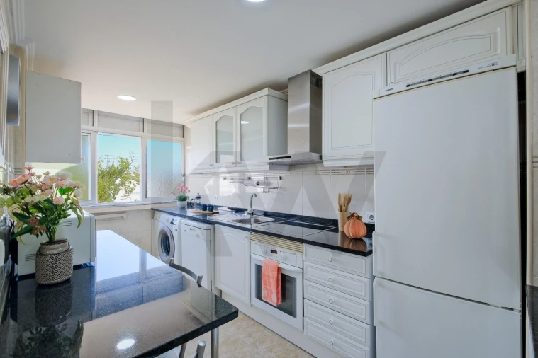 Apartamento T2 para Venda em Olivais Foto 14