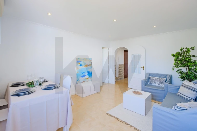 Apartamento T2 para Venda em Olivais Foto 9