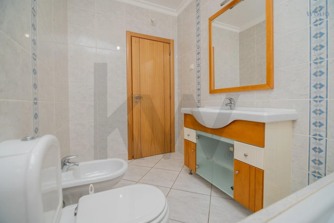 Apartamento T3 para Venda em Portimão Foto 15