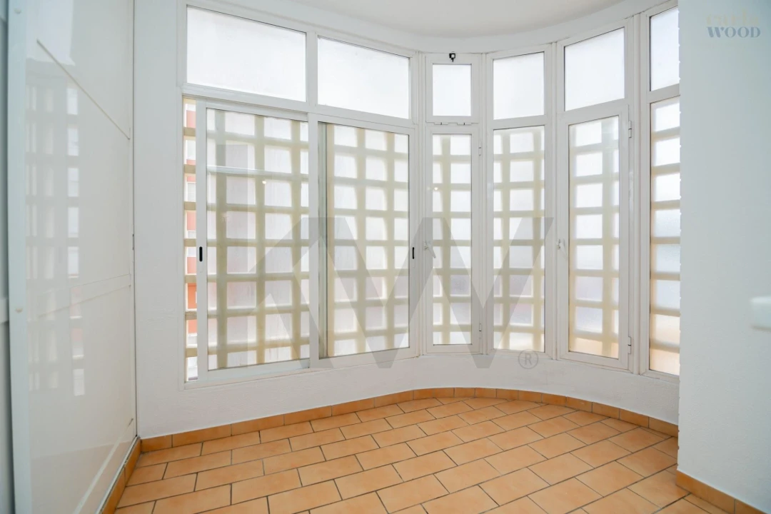 Apartamento T3 para Venda em Portimão Foto 11