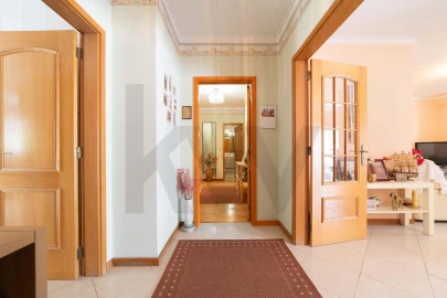 Apartamento T3 para Venda em Albufeira e Olhos de Água