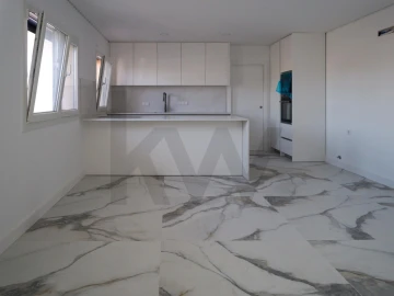 Moradia T3 para Venda em Fernao Ferro