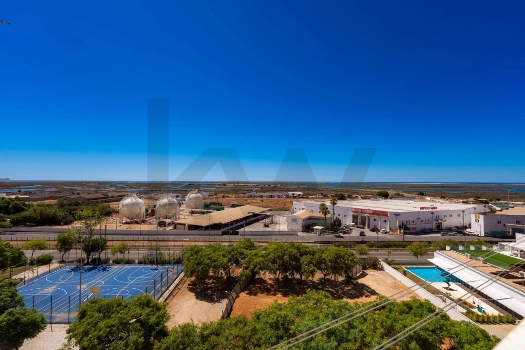 Apartamento T3 para Venda em Faro (Sé e São Pedro) Foto 16