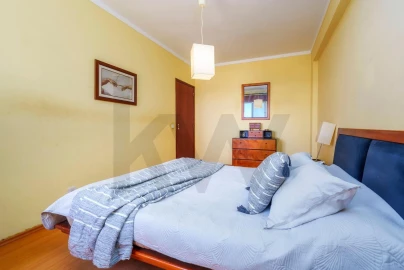 Apartamento T3 para Venda em Faro (Sé e São Pedro)