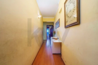 Apartamento T3 para Venda em Faro (Sé e São Pedro)