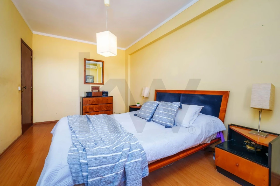 Apartamento T3 para Venda em Faro (Sé e São Pedro) Foto 14