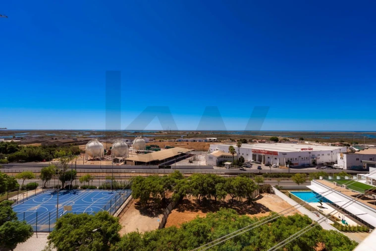 Apartamento T3 para Venda em Faro (Sé e São Pedro) Foto 16