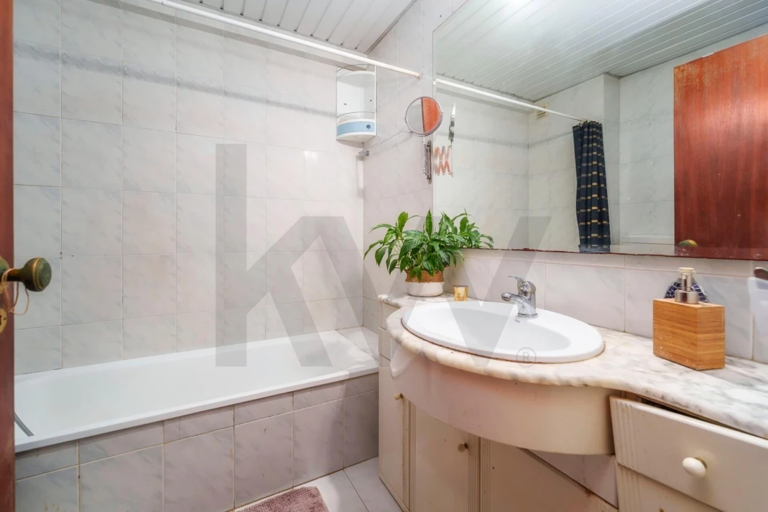 Apartamento T3 para Venda em Faro (Sé e São Pedro) Foto 7