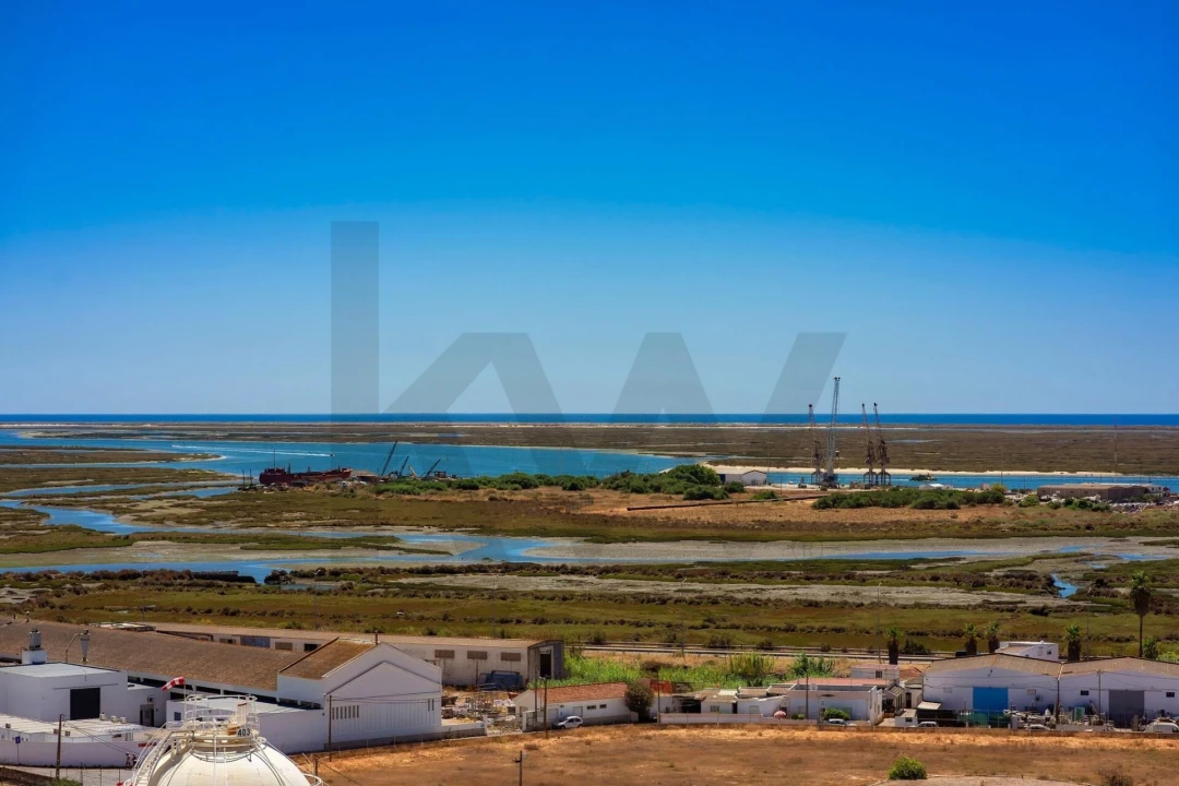 Apartamento T3 para Venda em Faro (Sé e São Pedro) Foto 31