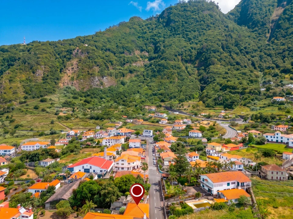 Moradia T5 para Venda em Ponta Delgada Foto 29