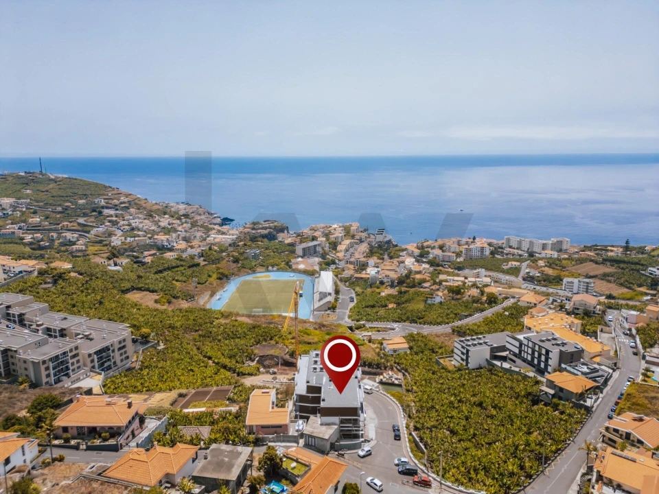 Apartamento T2 para Venda em Camara de Lobos Foto 3