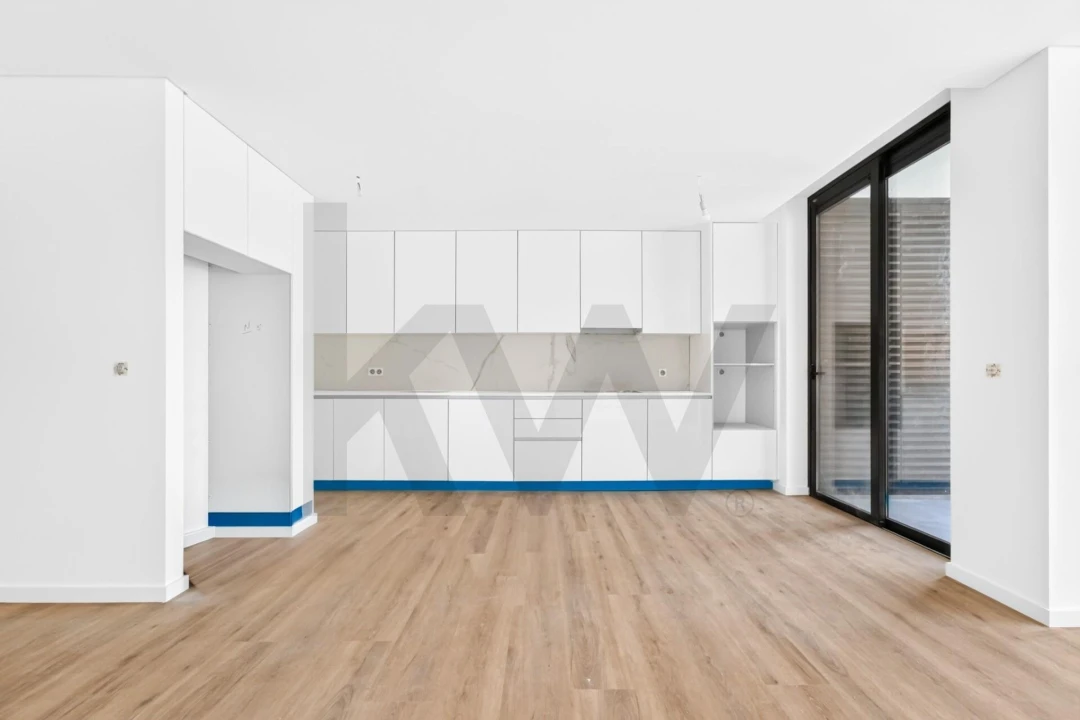 Apartamento T2 para Venda em Camara de Lobos Foto 35