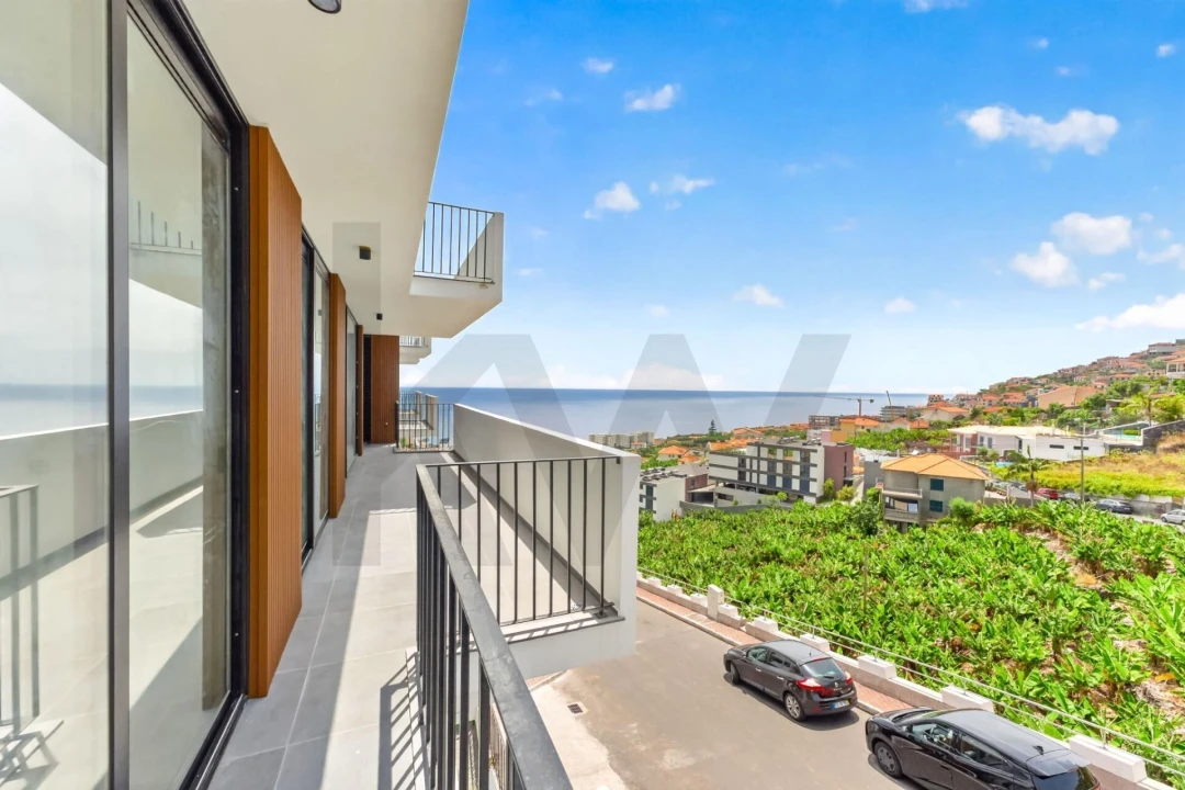 Apartamento T2 para Venda em Camara de Lobos Foto 24